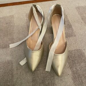 Elegant Gold Women's Shoes with Ribbon Detail